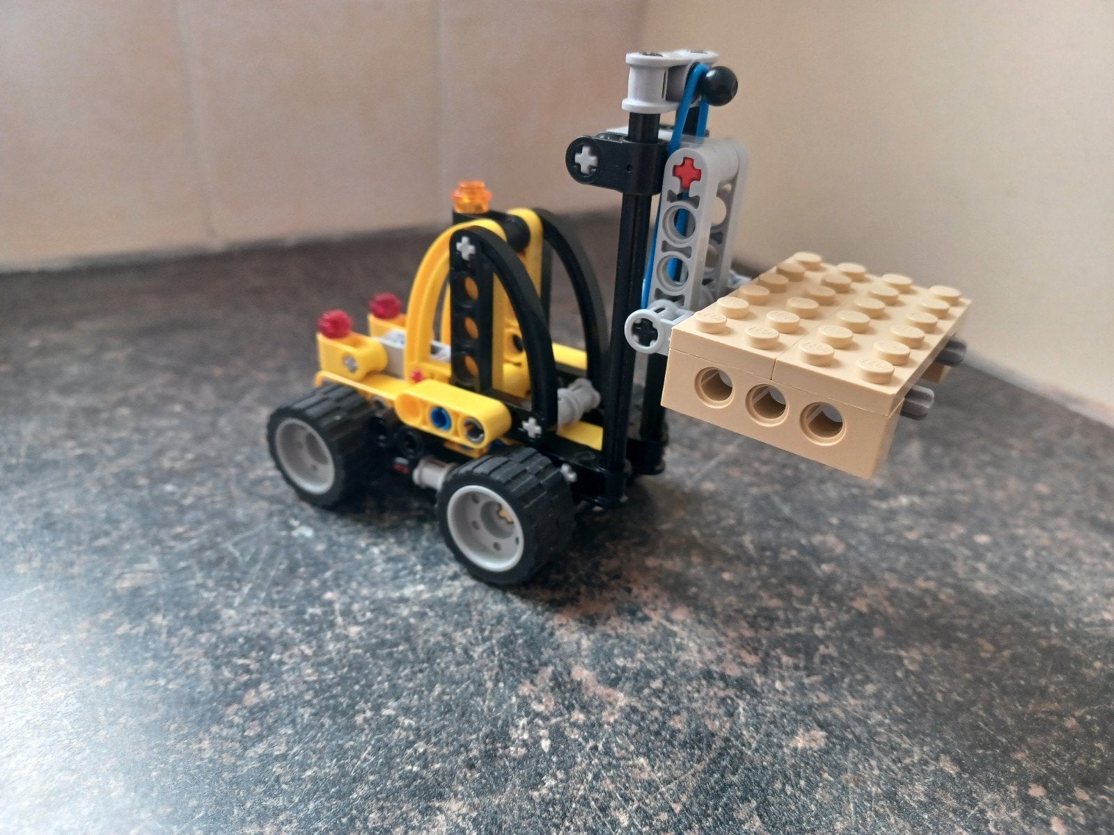 Lego technic 8290-1 mini vorkheftruck 2in1
