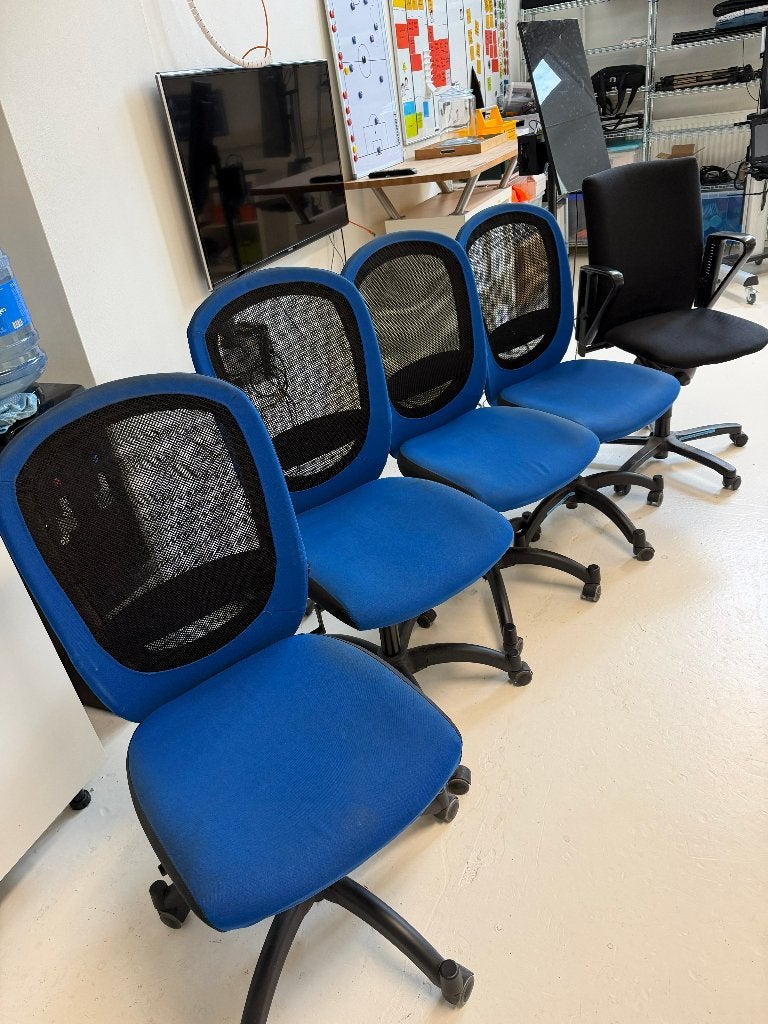 Gratis bureaustoelen, Ophalen, Gebruikt, Blauw, Bureaustoel
