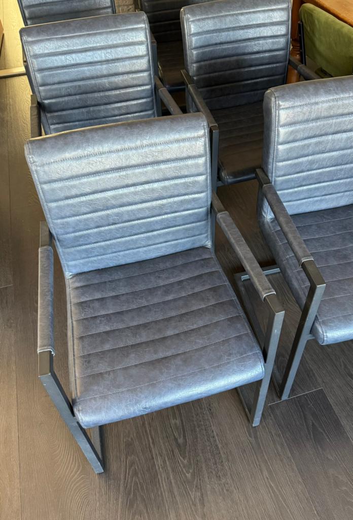 Industriële eetkamerstoelen donkerblauw set van 5, Huis en Inrichting, Stoelen, Ophalen, Gebruikt, Blauw, Vijf, Zes of meer stoelen