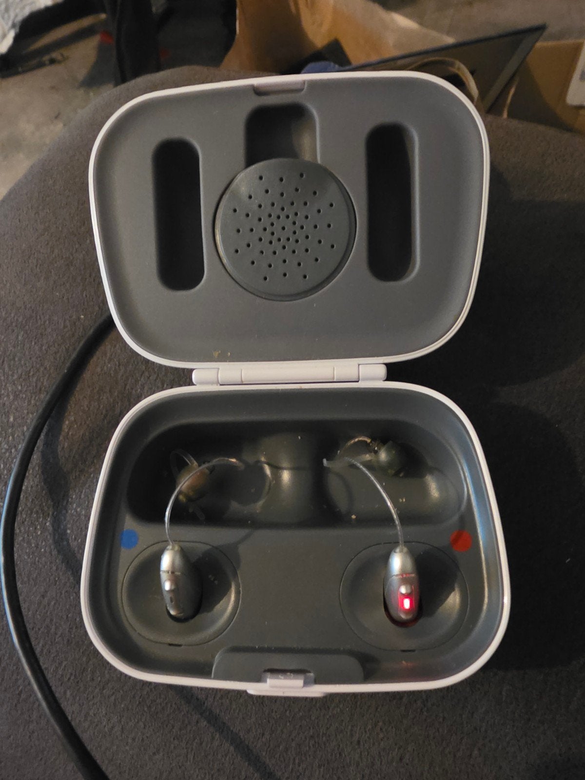 Specsavers 71 0459 Phonak crossGehoorapparaat met Oplaadcase, Ophalen of Verzenden, Gebruikt, Overige typen