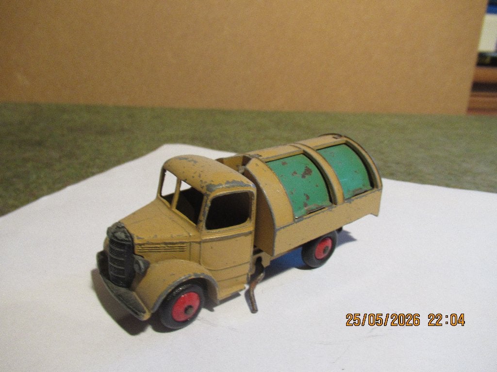 Dinky toy Bedford vuilniswagen, Ophalen of Verzenden, Gebruikt, Auto, Dinky Toys