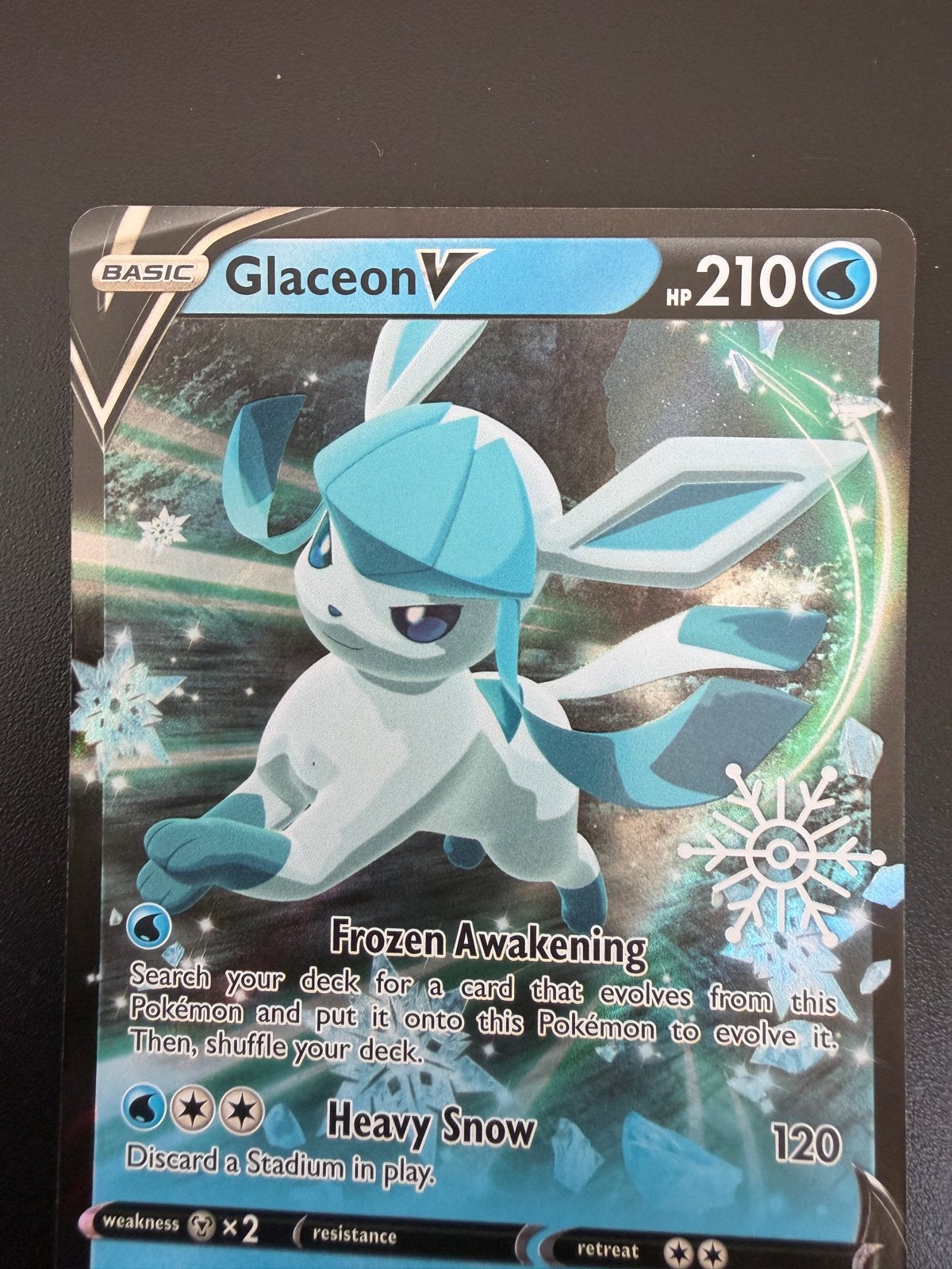 Glaceon V 040/203 Snowflake, Ophalen of Verzenden, Nieuw, Losse kaart