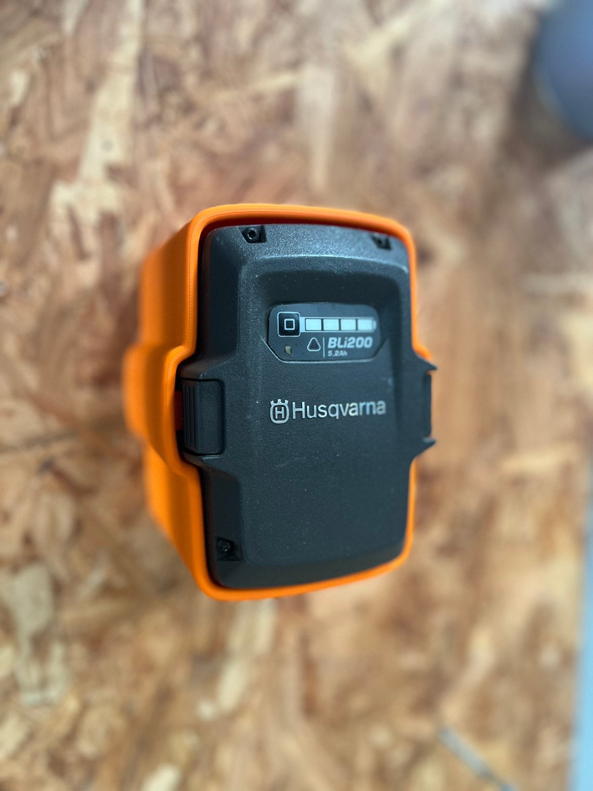Husqvarna batterij wand houder Bli200, Ophalen of Verzenden, Nieuw