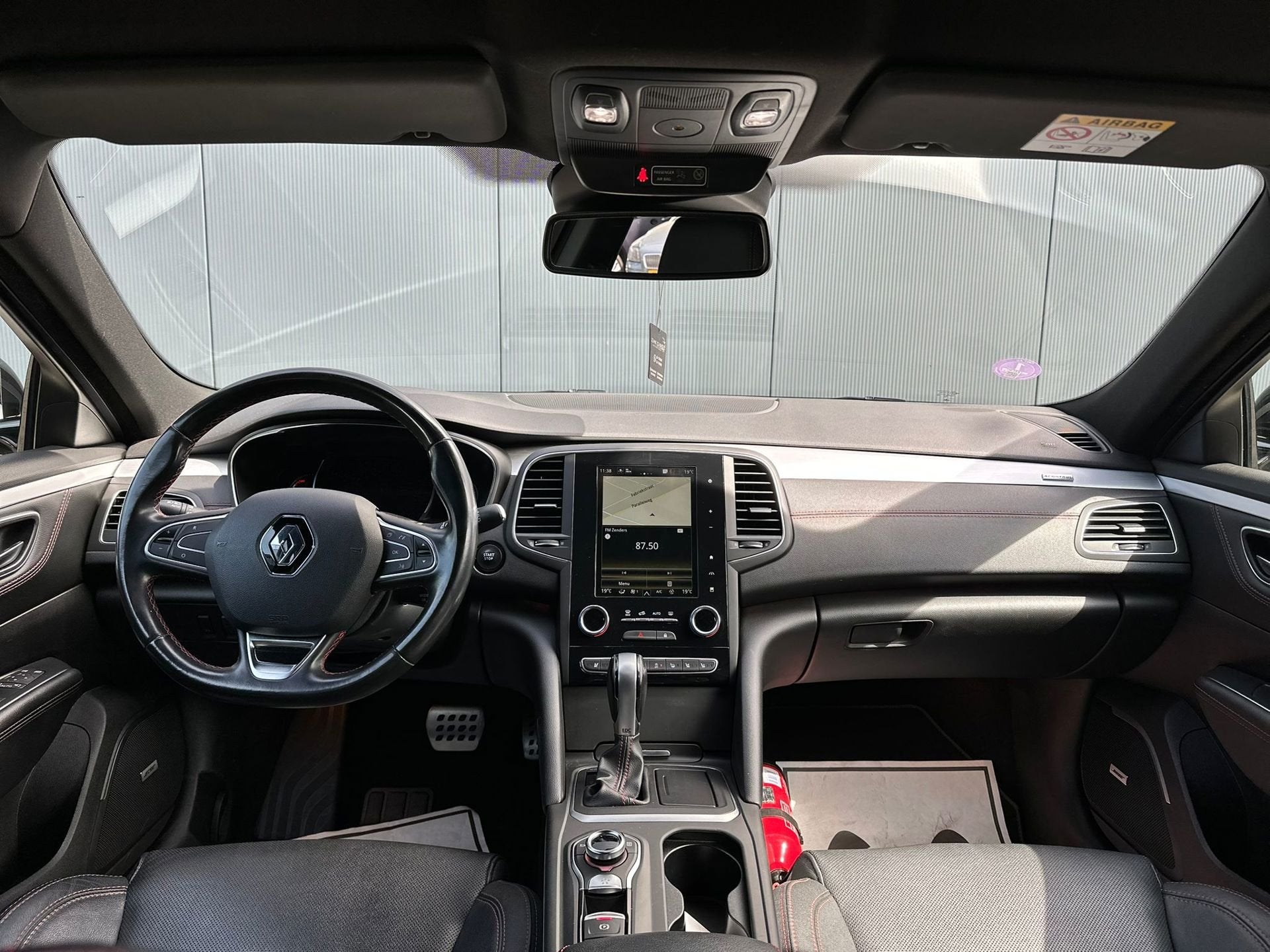 Renault Talisman Estate 1.3 TCe Intens * Full Option - Autom, Auto's, Renault, 1408 kg, 4 cilinders, Zwart, Leder