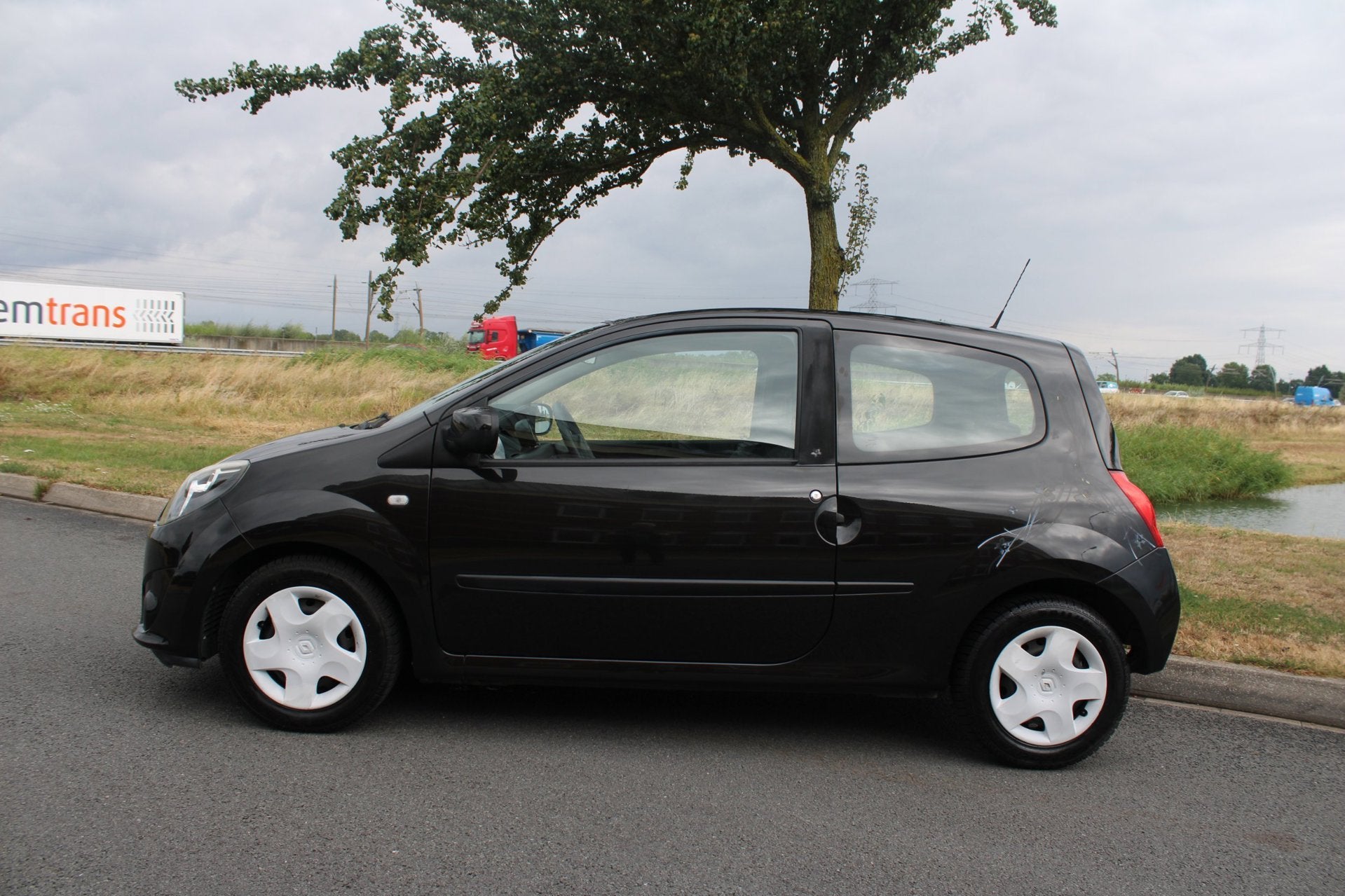 Renault Twingo 1.2-16V Dynamique Airco APK 15-01-2027, 839 kg, Gebruikt, Zwart, 4 cilinders