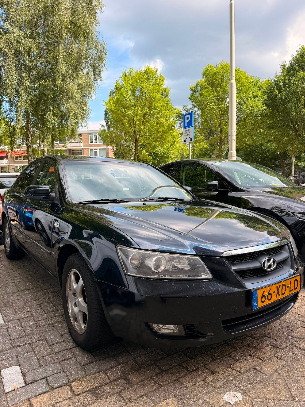 Hyundai Sonata 2.4 2007 Blauw, Auto's, Voorwielaandrijving, Beige, 4 cilinders, 75 €/maand
