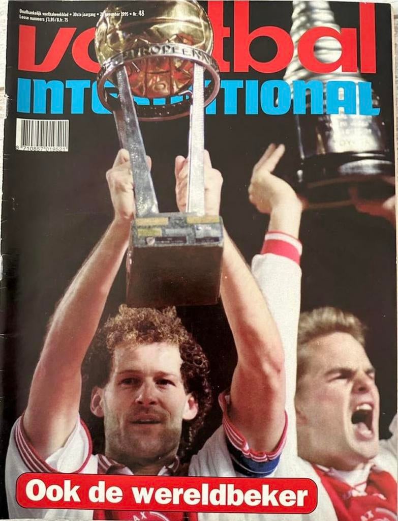 Voetbal International (VI) uit 1995 - Ajax wint Wereldbeker, Boeken, Tijdschriften en Kranten, Ophalen of Verzenden, Zo goed als nieuw