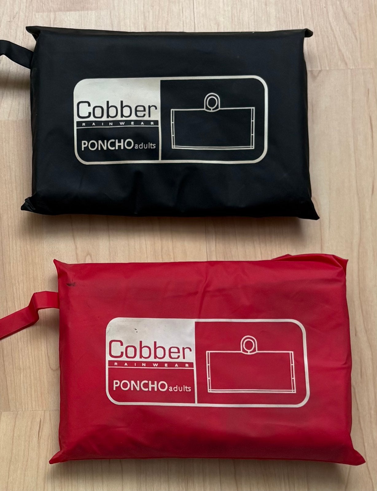 2 poncho’s, Ophalen of Verzenden, Nieuw, Regenponcho