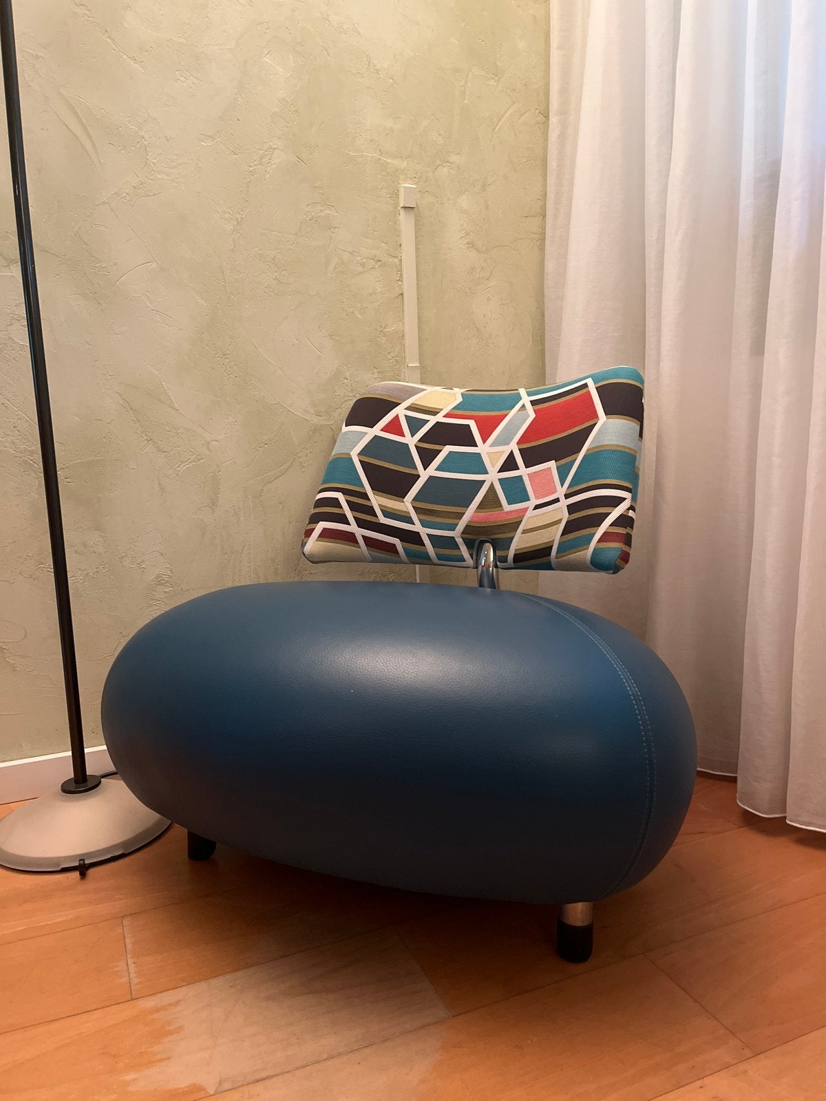 Leolux Pallone fauteuil in uitmuntende staat, Huis en Inrichting, Ophalen, Blauw, Leer, Zo goed als nieuw