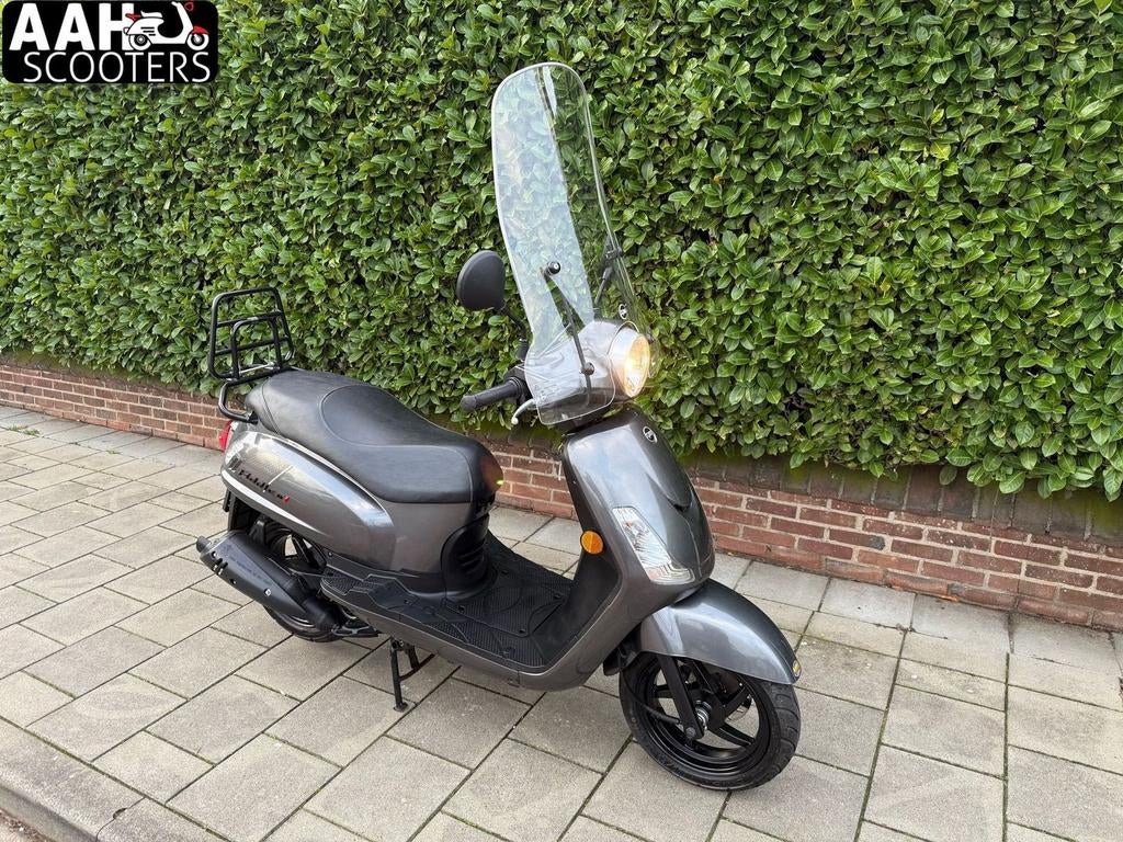 Sym Fiddle 2 2023 5559km + windscherm, SYM, Onbekend, Onbekend