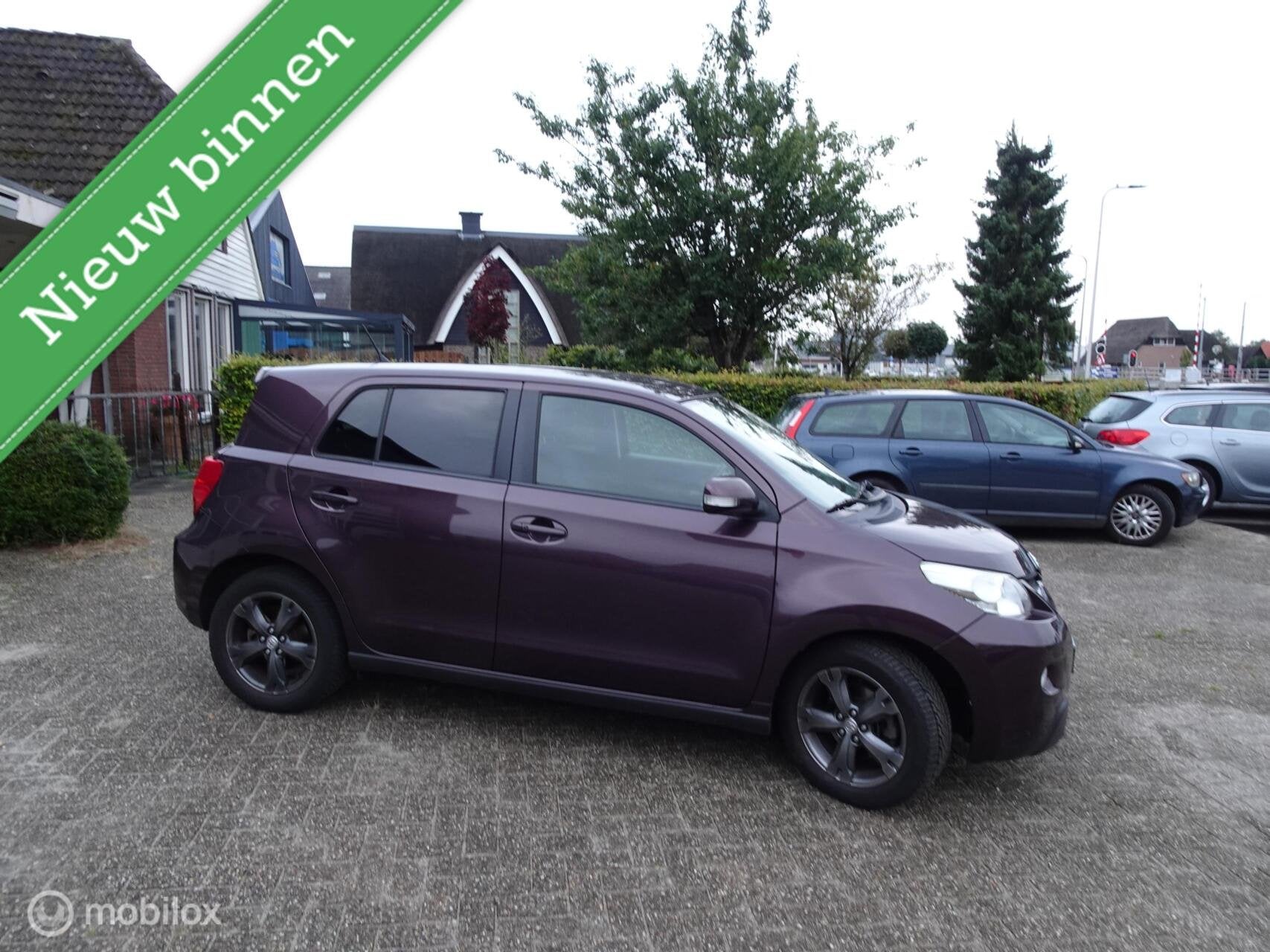 Toyota Urban Cruiser 1.3 VVT-i Aspiration, Auto's, Voorwielaandrijving, Gebruikt, Zwart, Automatische klimaatregeling