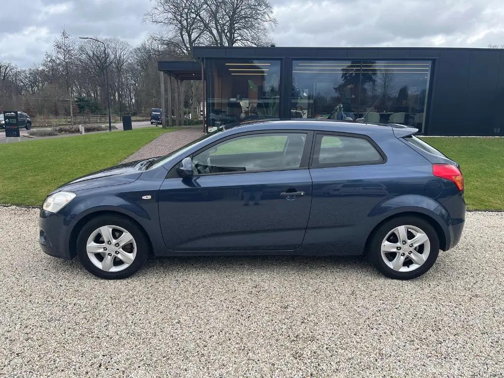Kia (Pro) Cee d 1.6 2008 Nieuwe APK!, Voorwielaandrijving, 1591 cc, 4 cilinders, Blauw
