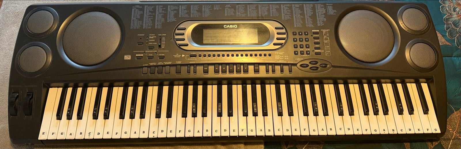 Casio WK-1600 keyboard met standaard - Perfecte staat, Ophalen, Casio, Zo goed als nieuw, Met standaard