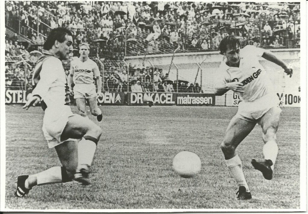 1983-1984 persfoto 18-09-1983 Ajax - Feyenoord 8-2 Cruijff, Verzenden, Zo goed als nieuw, Feyenoord, Overige typen