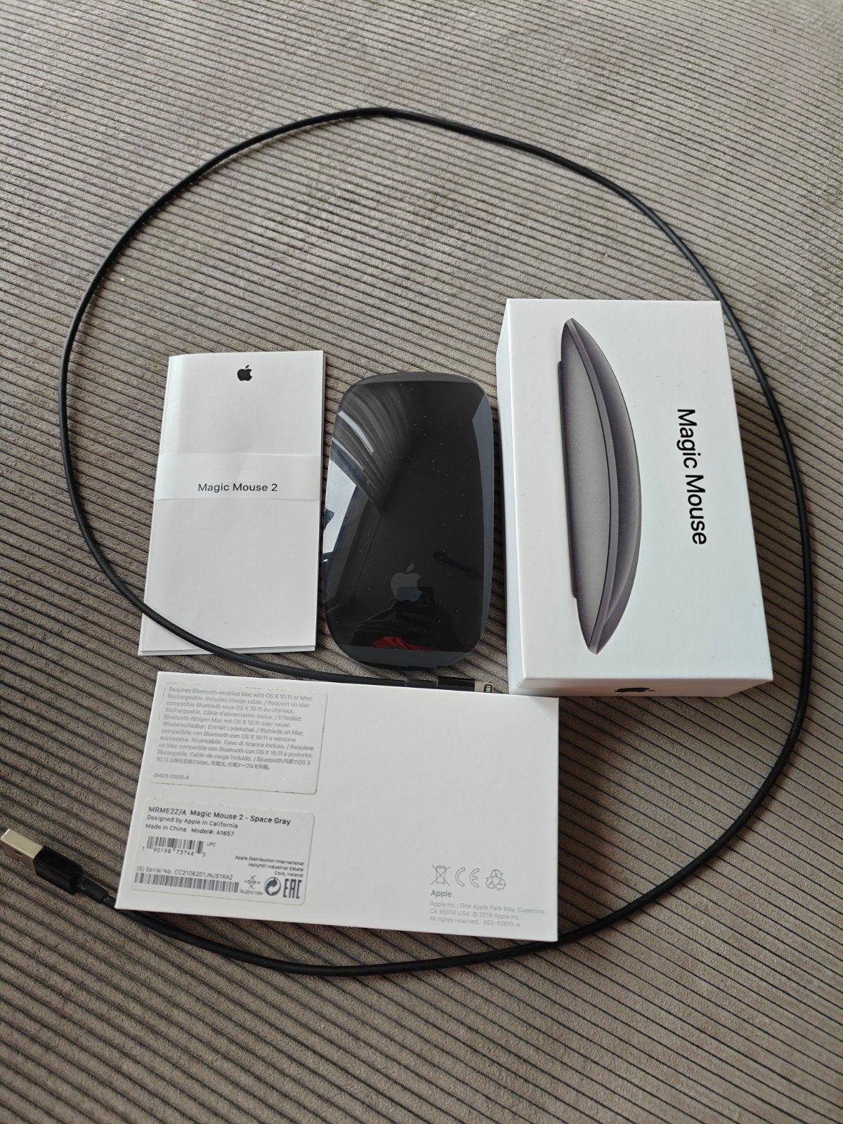 Apple Magic Mouse 2 Spacegrijs - Zo goed als nieuw, Computers en Software, Muizen, Zo goed als nieuw, Muis, Draadloos, Ophalen of Verzenden