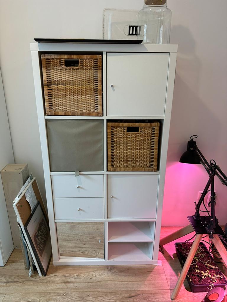 Kallax kast ikea met diverse vak indelingen, Ophalen, Gebruikt, 25 tot 50 cm, Minder dan 100 cm