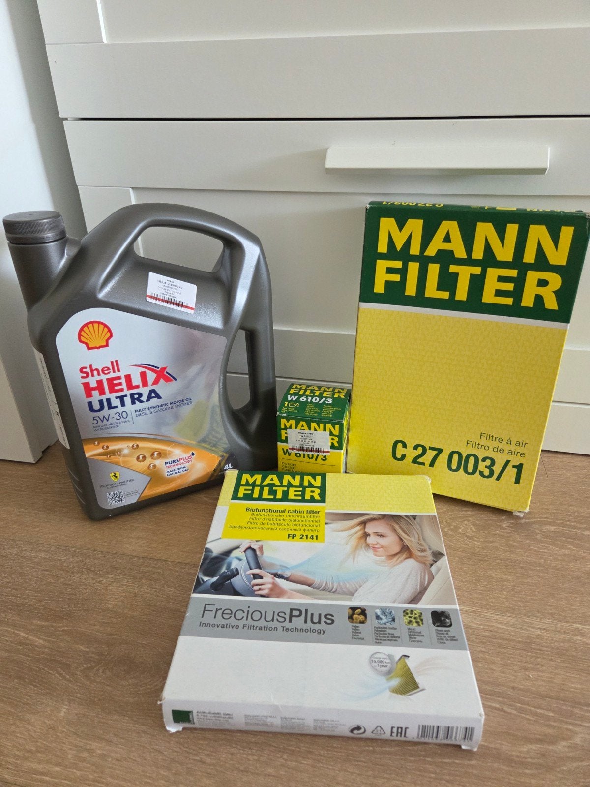 Onderhoudsset – Shell Helix Ultra 5W-30 + MANN Filterset, Ophalen