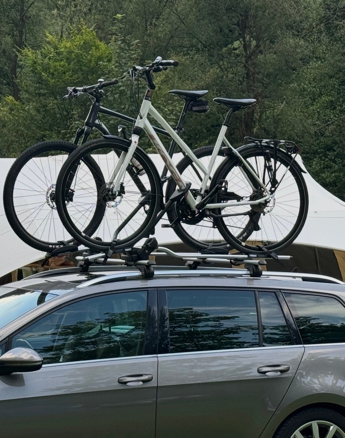 Thule proride 591 2 stuks- Gebruikt, Auto diversen, Fietsendragers, Ophalen, Gebruikt, Brede banden, Dakdrager