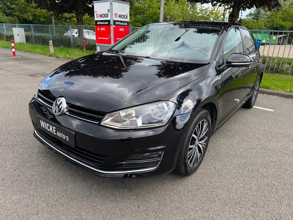 Volkswagen Golf 1.2 TSI Allstar Navigatie Clima Cruise contr, Voorwielaandrijving, Gebruikt, 4 cilinders, 610 kg