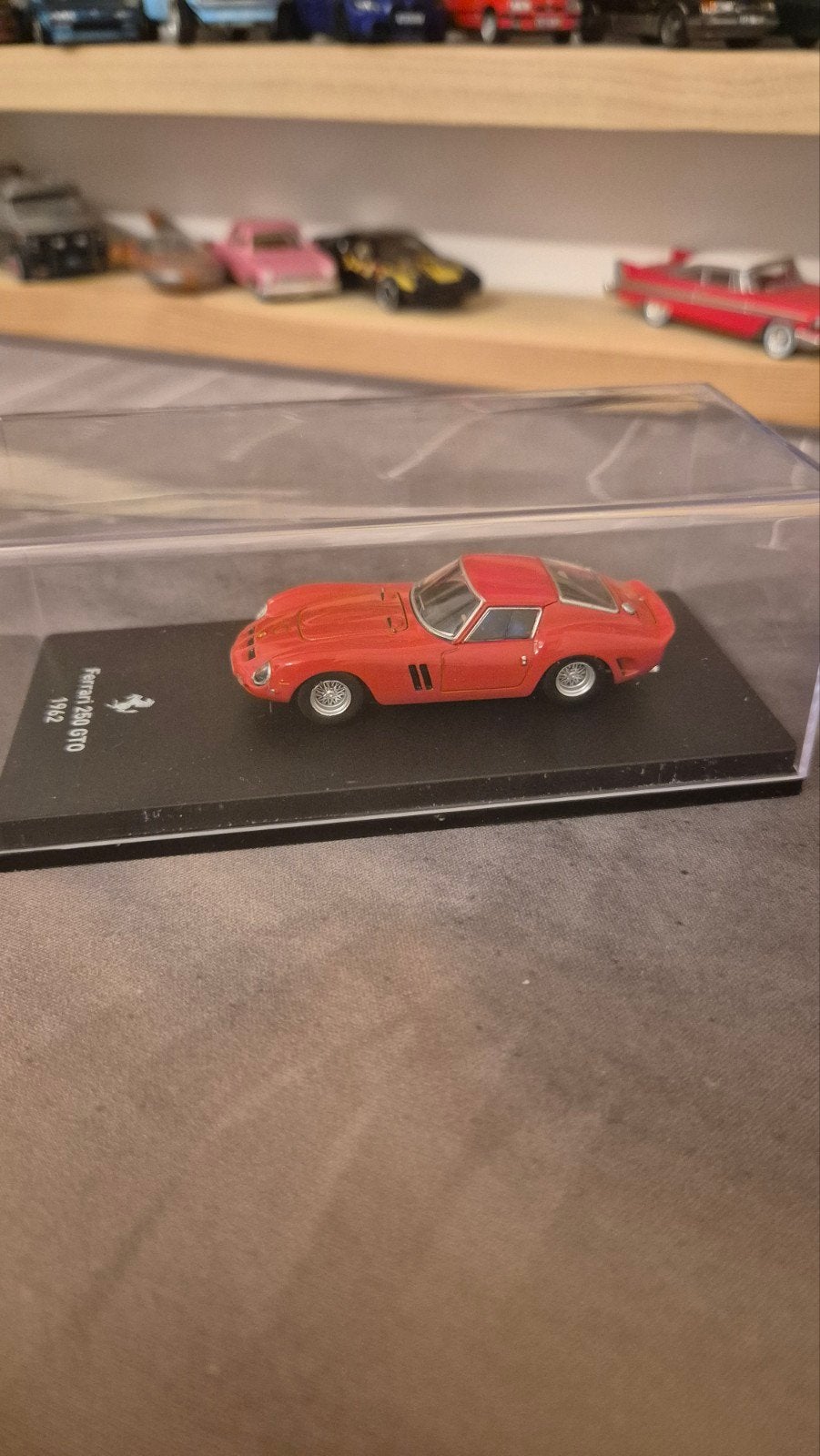 Ferrari 250 GTO 1962 Schaalmodel - Zo goed als nieuw, Ophalen of Verzenden, Zo goed als nieuw, Auto