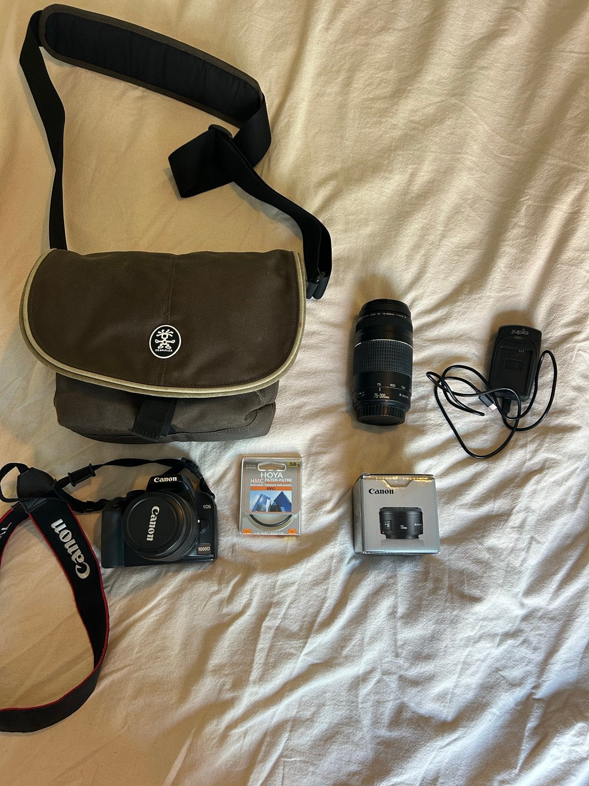 Complete Canon EOS 1000D set met 3 lenzen en tas