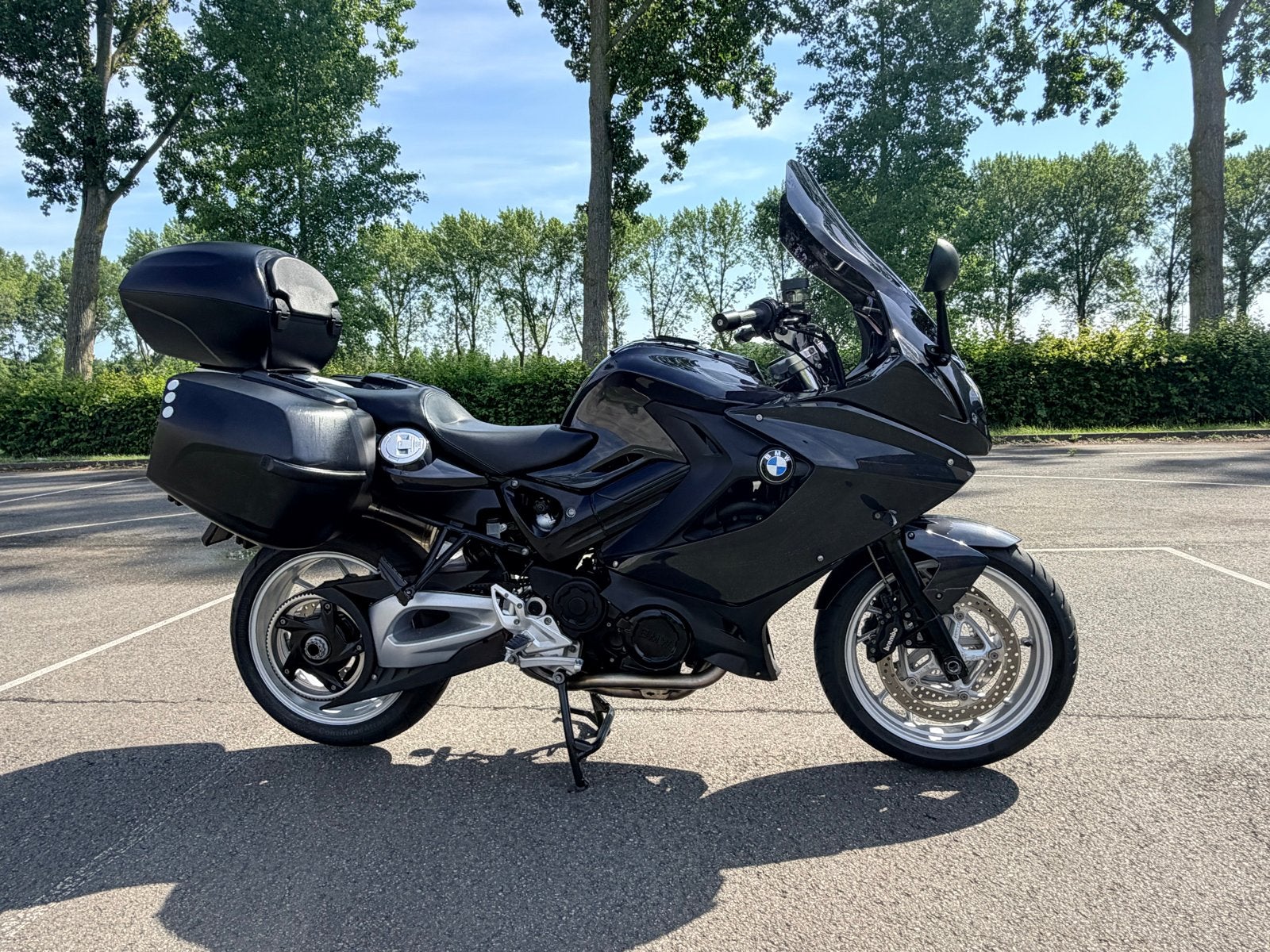 BMW F800GT met topkoffer, kofferset, handvatverwarming, ESA,, 2 cilinders, Electronisch instelbare dempers, Meer dan 35 kW, Toermotor