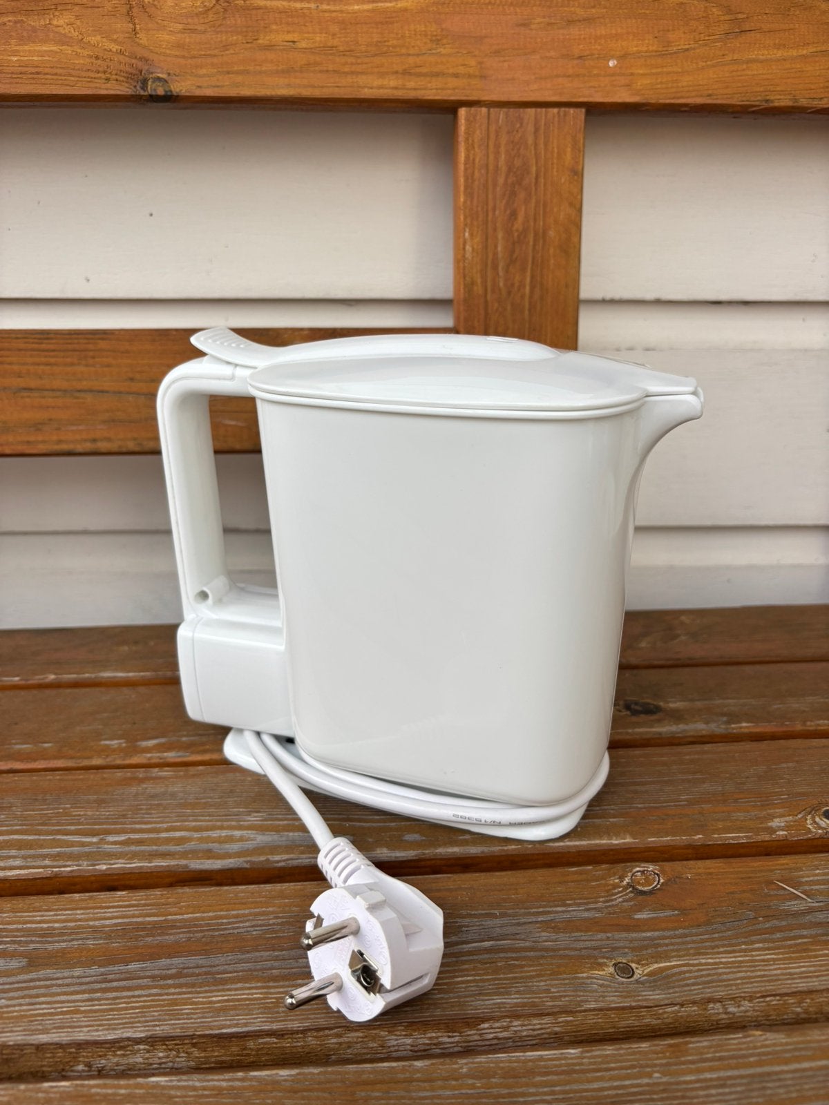 Waterkoker klein - camping waterkoker wit 1000 Watt, Ophalen of Verzenden, Zo goed als nieuw