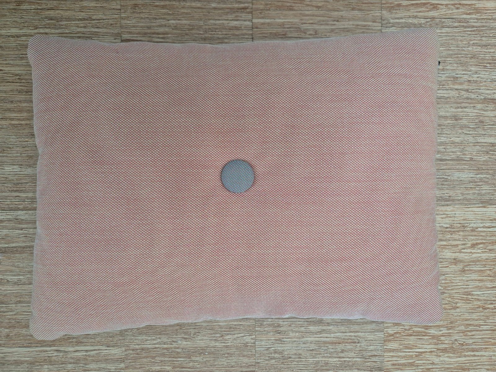 Design kussens van o.a. HEY, Huis en Inrichting, Woonaccessoires | Kussens, Ophalen of Verzenden, Zo goed als nieuw, Vierkant