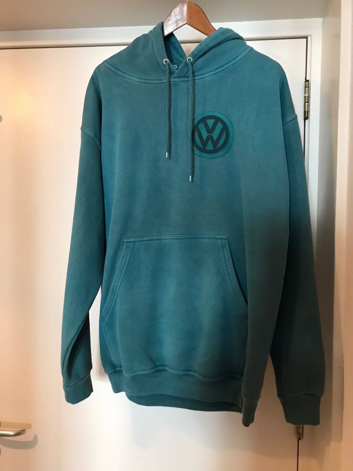 Nieuw vintage used look volkswagen Wolfsburg trui hoodie VW, Kleding | Heren, Truien en Vesten, Verzenden, Nieuw, Overige maten