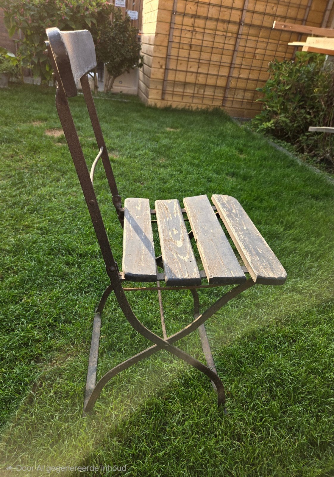 3 stuks identieke vintage franse bistro stoeltjes brocante, Ophalen
