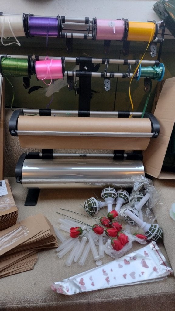 Bloemen/Cadeauwinkel  - Voorraad cq Aanvulling, Ophalen