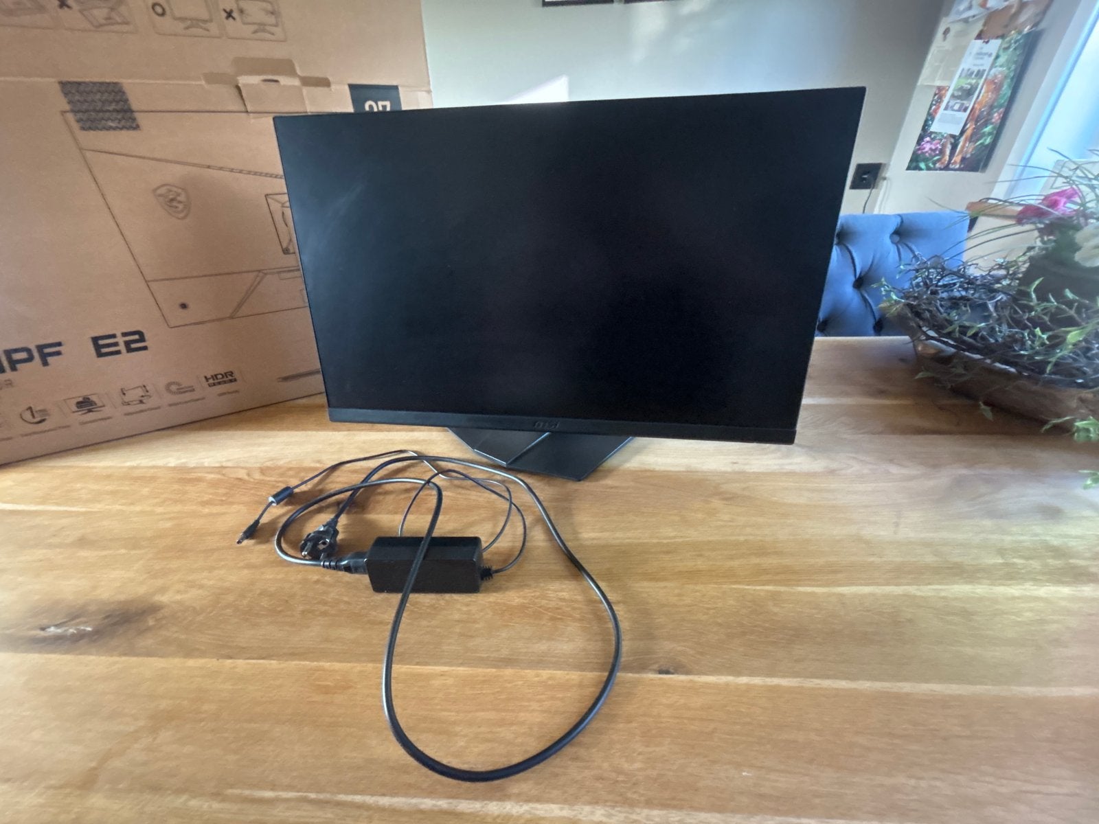 MSI G272QPF E2 Gaming Monitor 27 inch WQHD 170Hz, IPS, In hoogte verstelbaar, Minder dan 1 ms, Zo goed als nieuw