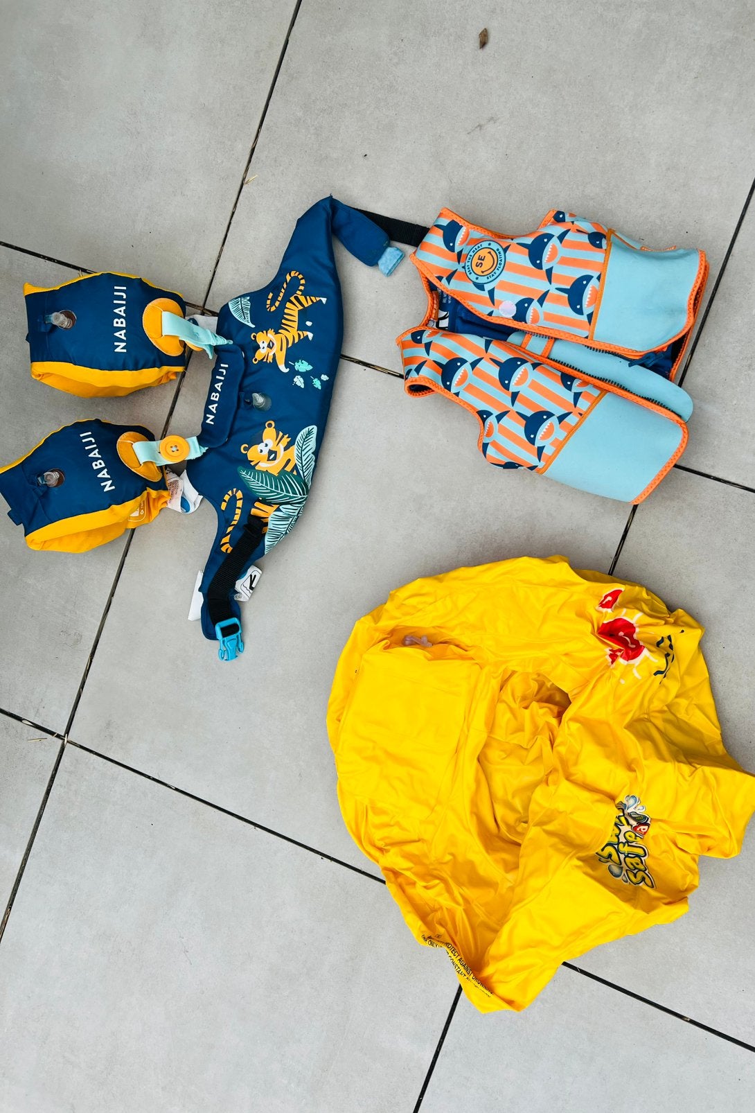 Partij zwembad-/zwemspullen – alles in één koop, Ophalen, Jongetje of Meisje, One size, Zo goed als nieuw