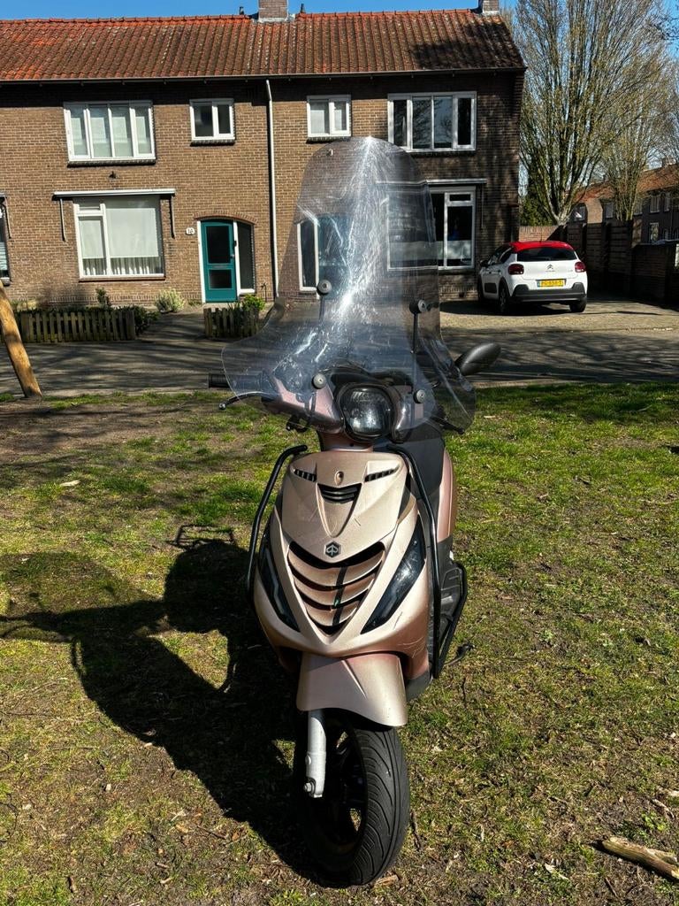 Scooter Piaggio Zip SP, Fietsen en Brommers, Scooters | Piaggio, Gebruikt, Zip, Benzine, Ophalen of Verzenden