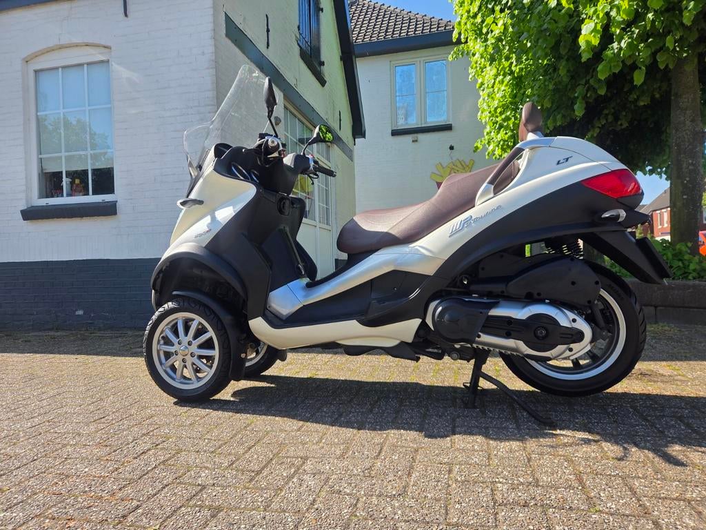 Piaggio MP3 500cc, Scooter, Particulier, Automaat, 1 cilinder