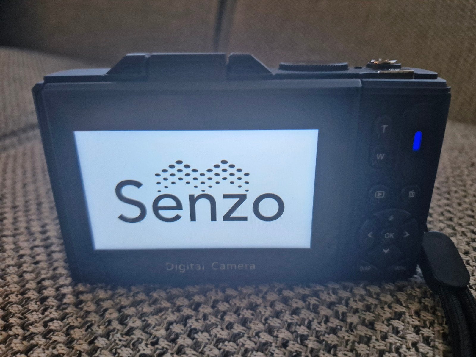 Senzo 5K digitale foto- en filmcamera zo goed als nieuw, Kantelbaar/draaibaar scherm, Accu, Ophalen of Verzenden, Zo goed als nieuw