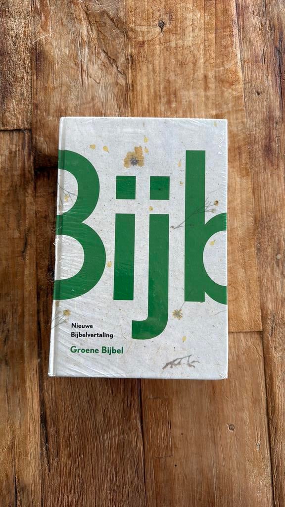 Bijbel NBV Groene Bijbel - in plastic (licht beschadigd), Boeken, Ophalen of Verzenden, Zo goed als nieuw