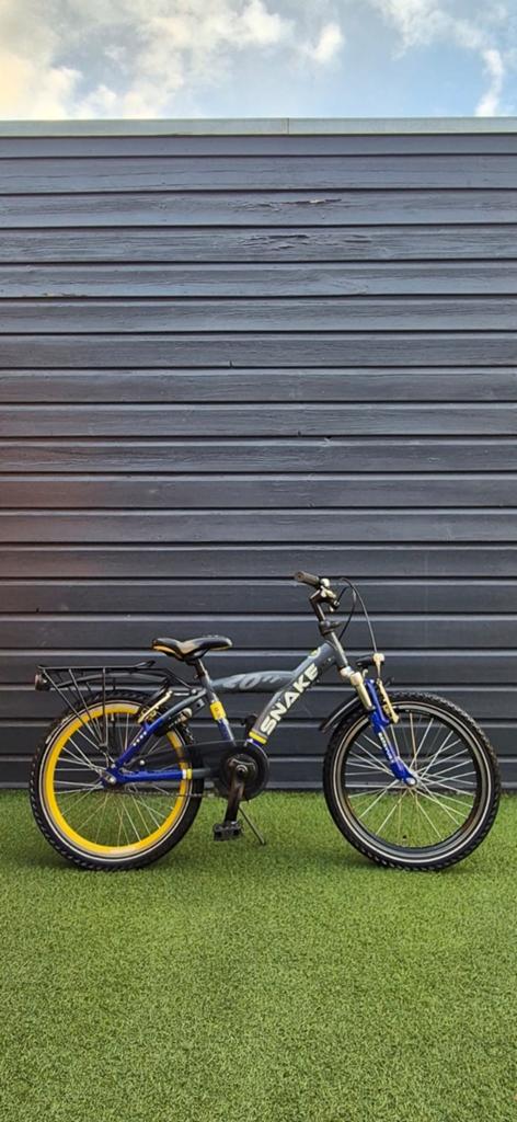 Batavus Snake 20 inch Jongensfiets, Fietsen en Brommers, Ophalen, Zo goed als nieuw, 20 inch, Handrem