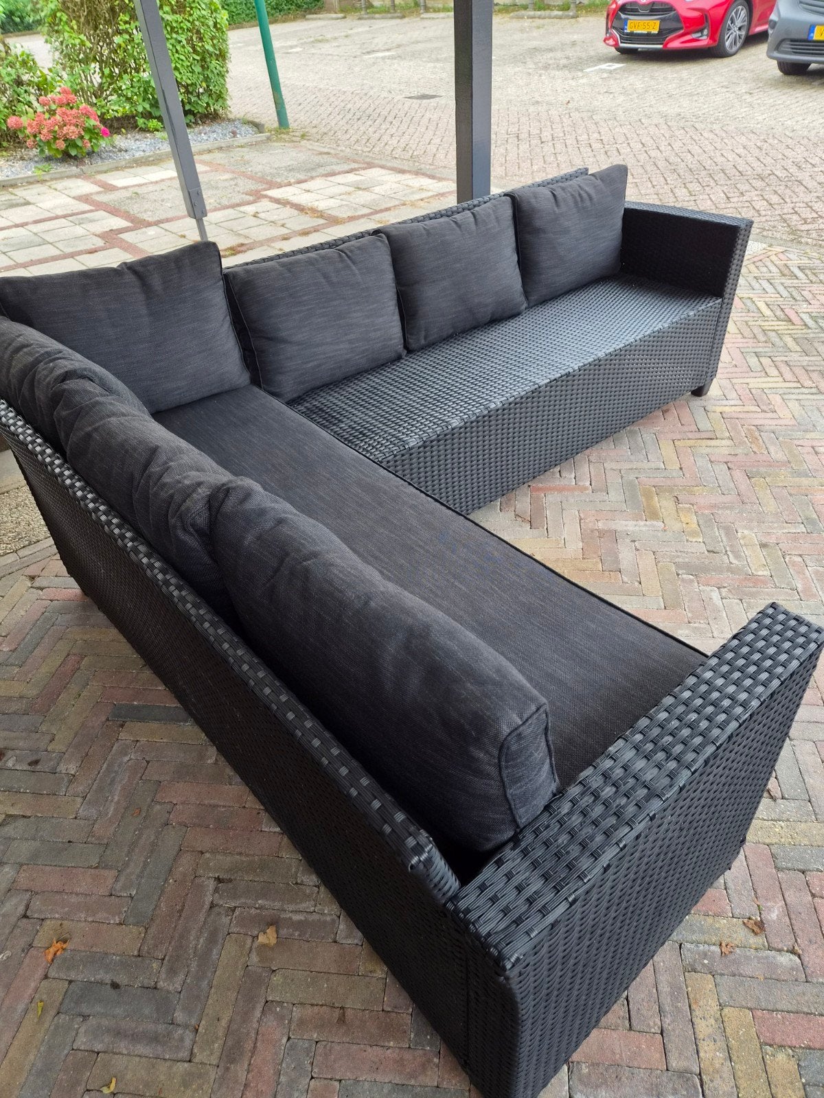 Zwarte Wicker Loungeset met Donkergrijze Kussens, Tuin en Terras, Ophalen, Gebruikt, 6 zitplaatsen, Loungeset