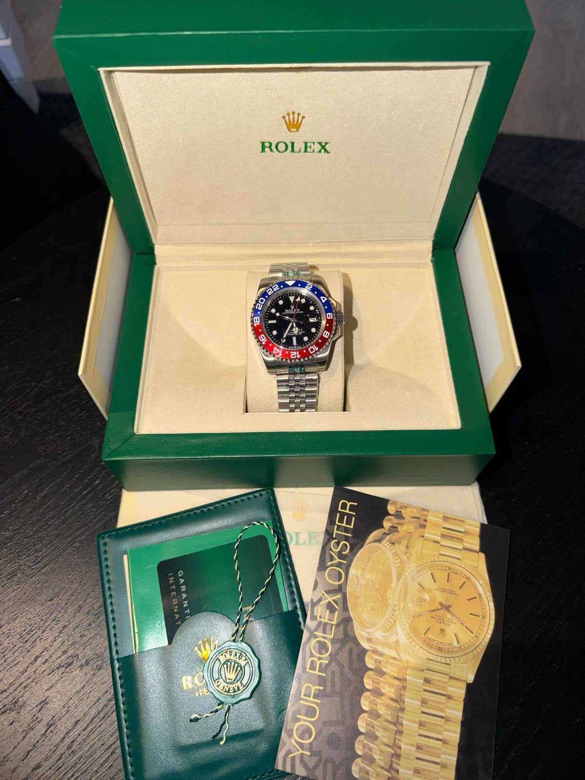 Rolex GMT-Master II Pepsi (2023) - Zo goed als nieuw, Polshorloge, Ophalen of Verzenden, Zo goed als nieuw, Rolex