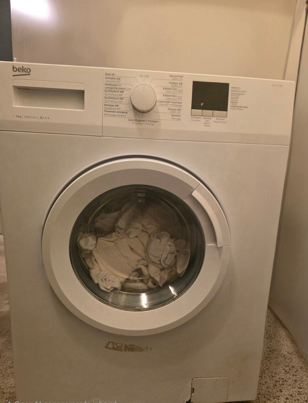Beko wasmachine 6kg - MOET SNEL WEG, Witgoed en Apparatuur, Ophalen, 1200 tot 1600 toeren
