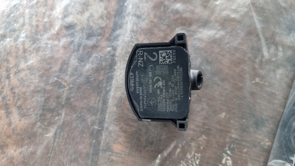 (TPMS-sensoren)NIEUW 407006UA0A Renault Opel Nissan, 19 inch, Banden en Velgen, Nieuw, 205 mm