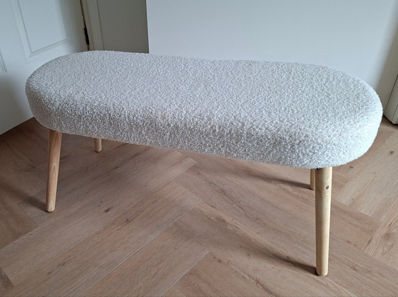 Stijlvol Bouclé Make-up Tafel Krukje / Bankje, Huis en Inrichting, Stoelen, Ophalen, Wit, Zo goed als nieuw, Eén