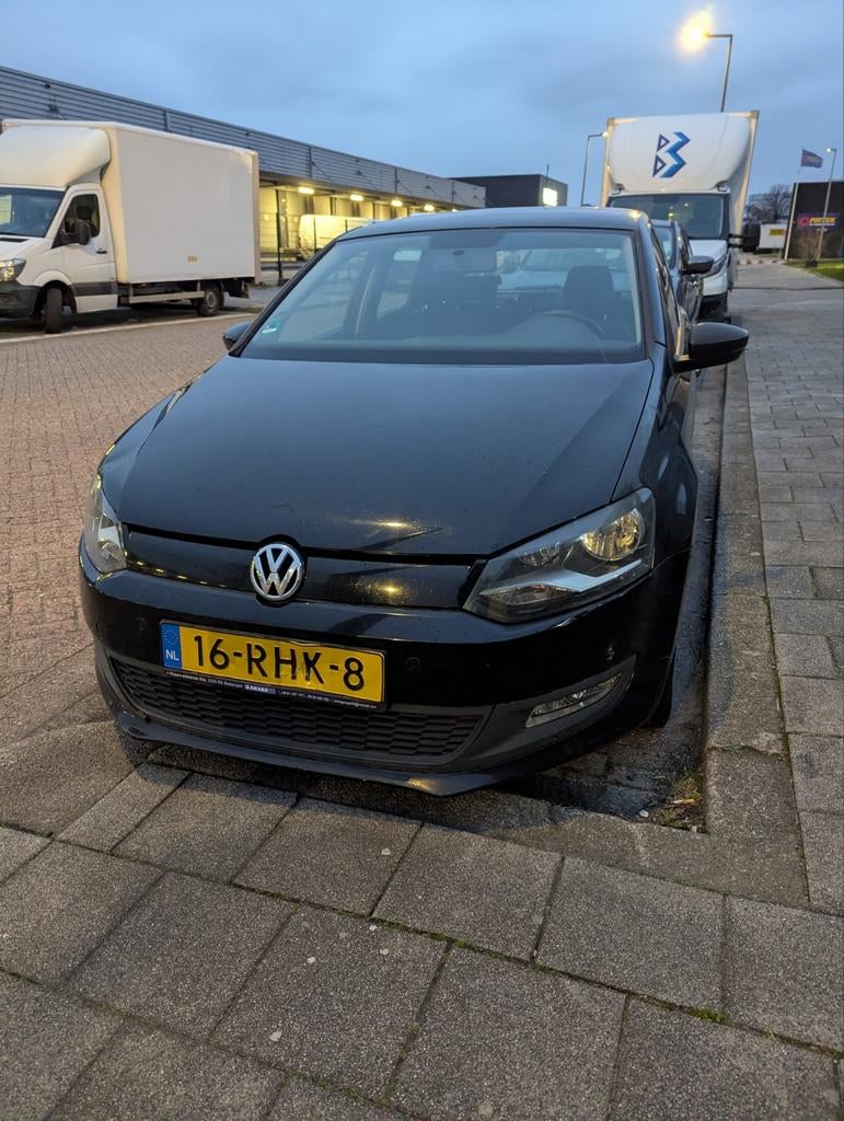 Volkswagen Polo 1.2 TDI 55KW BM 2011 Zwart, Auto's, Volkswagen, Voorwielaandrijving, 74 pk, 1199 cc, 96 €/maand