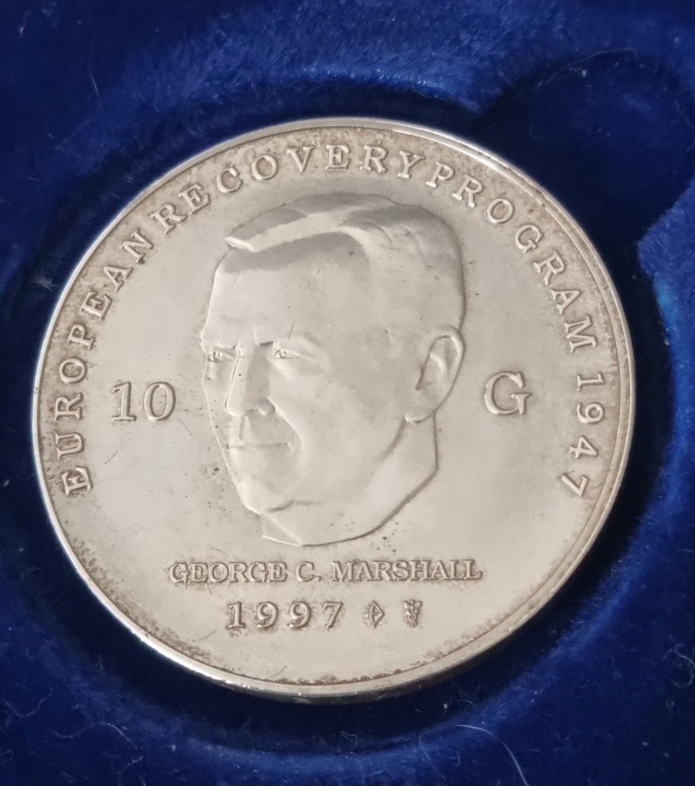 Zilveren 10 Gulden Munt Koningin Beatrix Marshall Plan, Postzegels en Munten, Verzenden