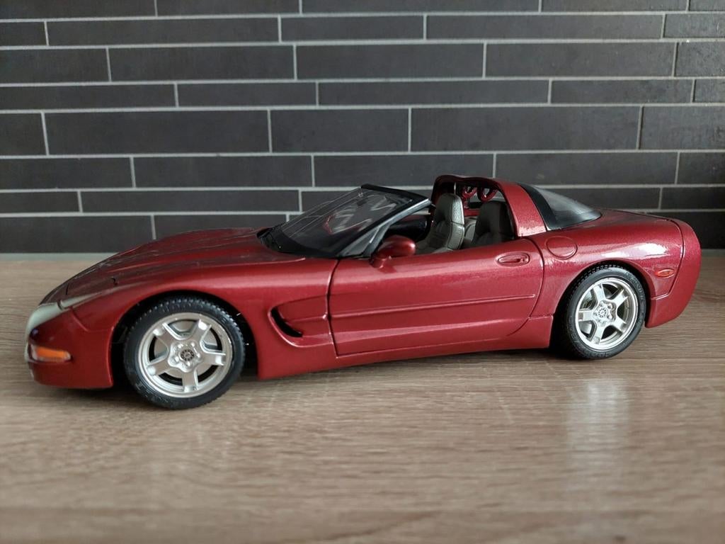 Bburago 1:18 Chevrolet Corvette Targa - in doos, Ophalen of Verzenden, Nieuw, Auto, Bburago