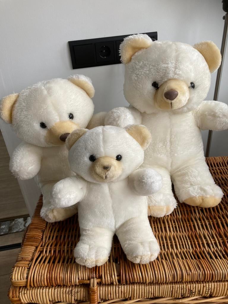 Beren knuffels, Verzamelen, Ophalen, Zo goed als nieuw, Stoffen beer, Overige merken