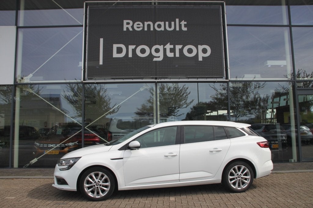 RENAULT Mégane Estate 130PK-ZEN-80DKM-NAVI-CLIMA-CRUISE-LMV, Auto's, 12 maanden, Stof, Gebruikt, 4 cilinders
