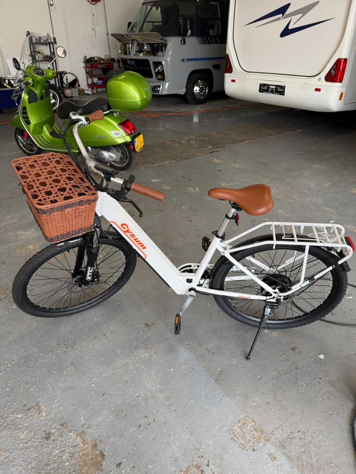 Cysum E-bike met mandje en bagagedrager, Fietsen en Brommers, Overige merken, Nieuw, Ophalen of Verzenden, 47 tot 51 cm
