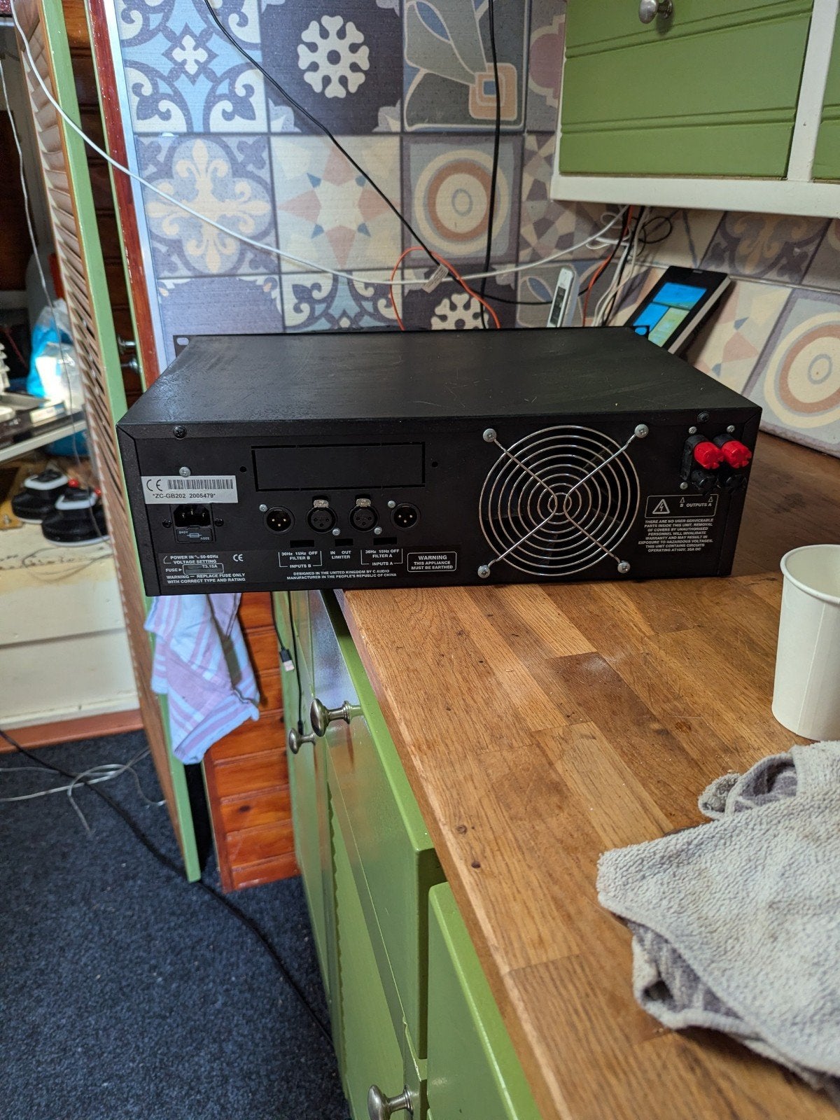 Professionele PA Versterker - Krachtig en Betrouwbaar, Gebruikt, 120 watt of meer, Stereo, Ophalen